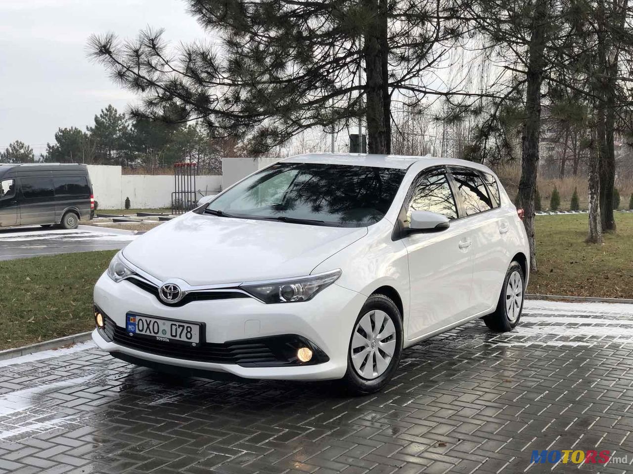 2015' Toyota Auris photo #1