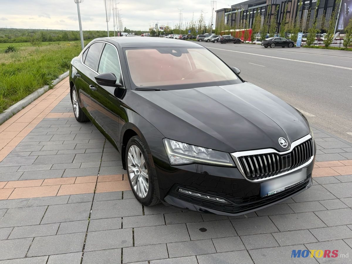 2022' Skoda Superb photo #2