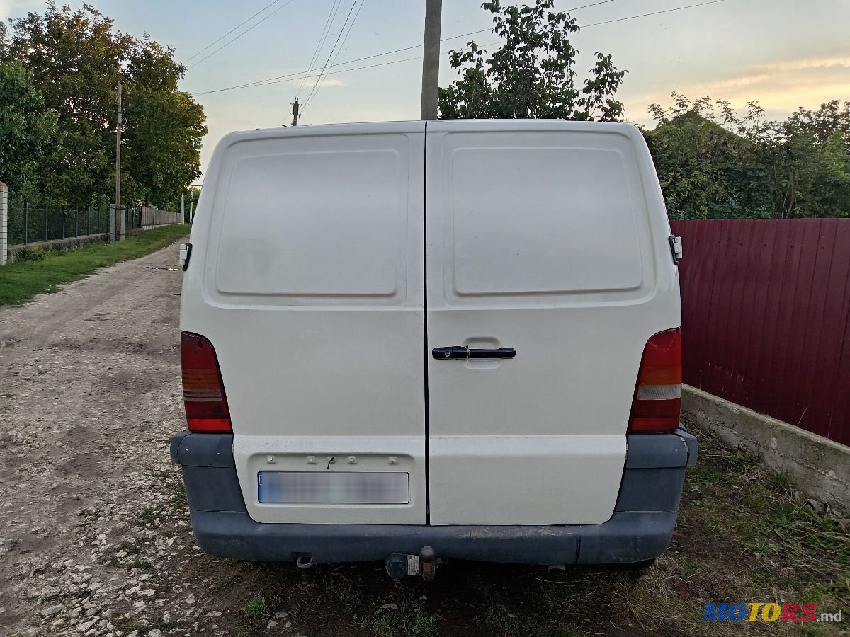 2003' Mercedes-Benz Vito photo #2