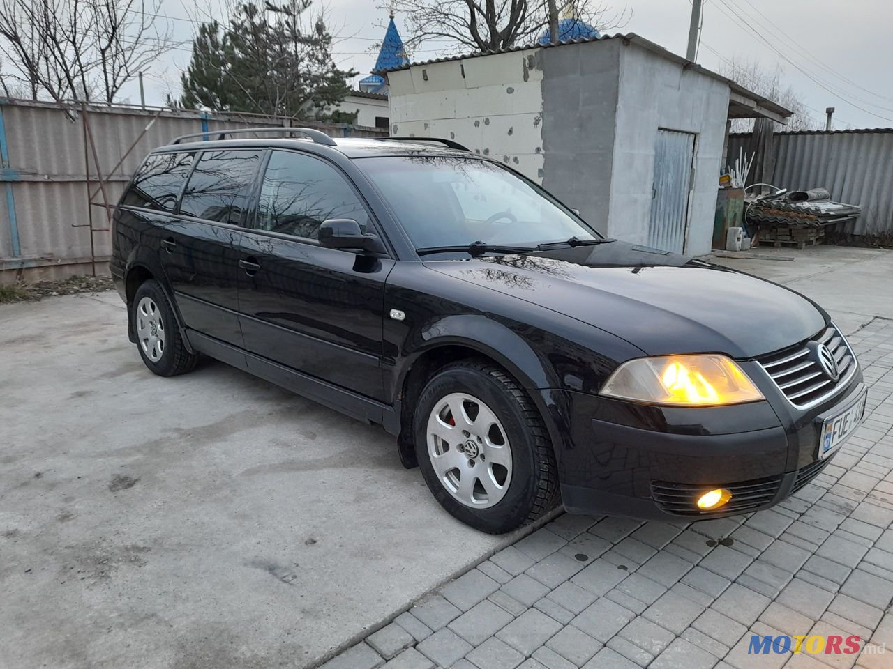 2002' Volkswagen Passat photo #3