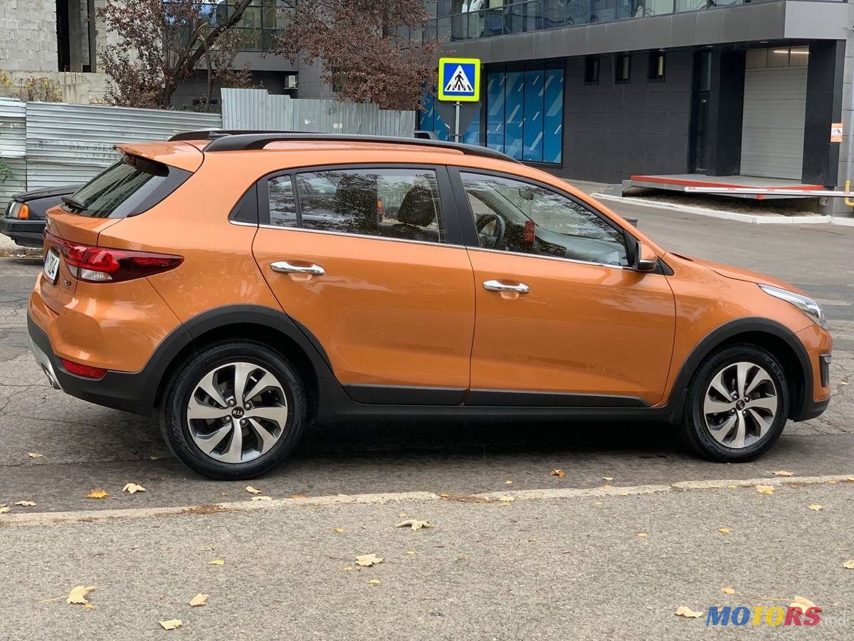 2019' Kia Rio X-Line photo #2