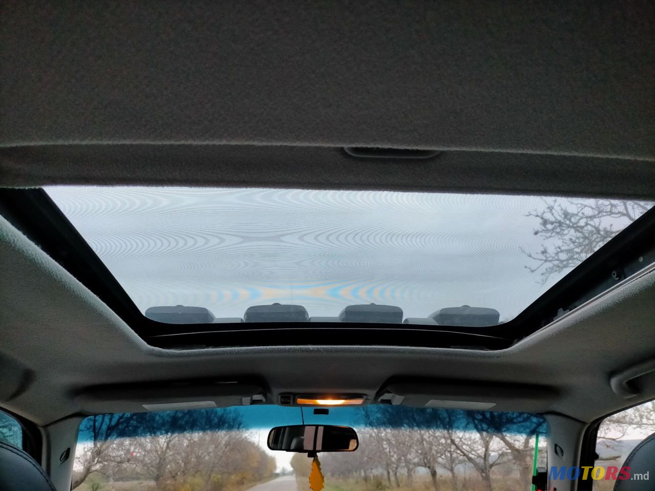 2001' Mitsubishi Pajero photo #6