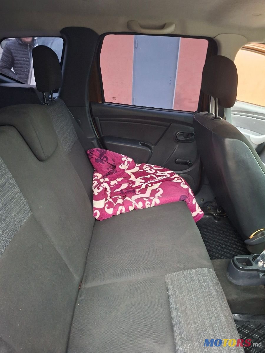 2011' Dacia Duster photo #5
