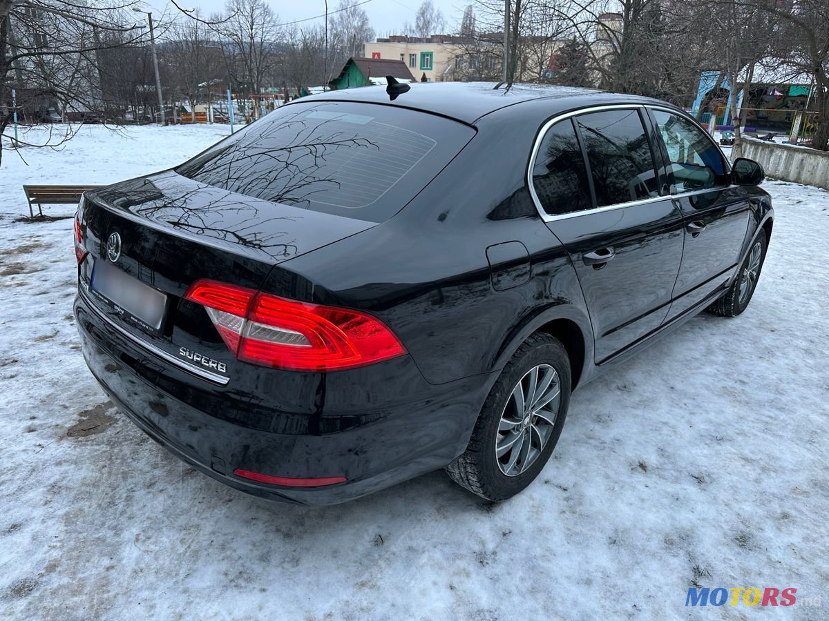 2014' Skoda Superb photo #4