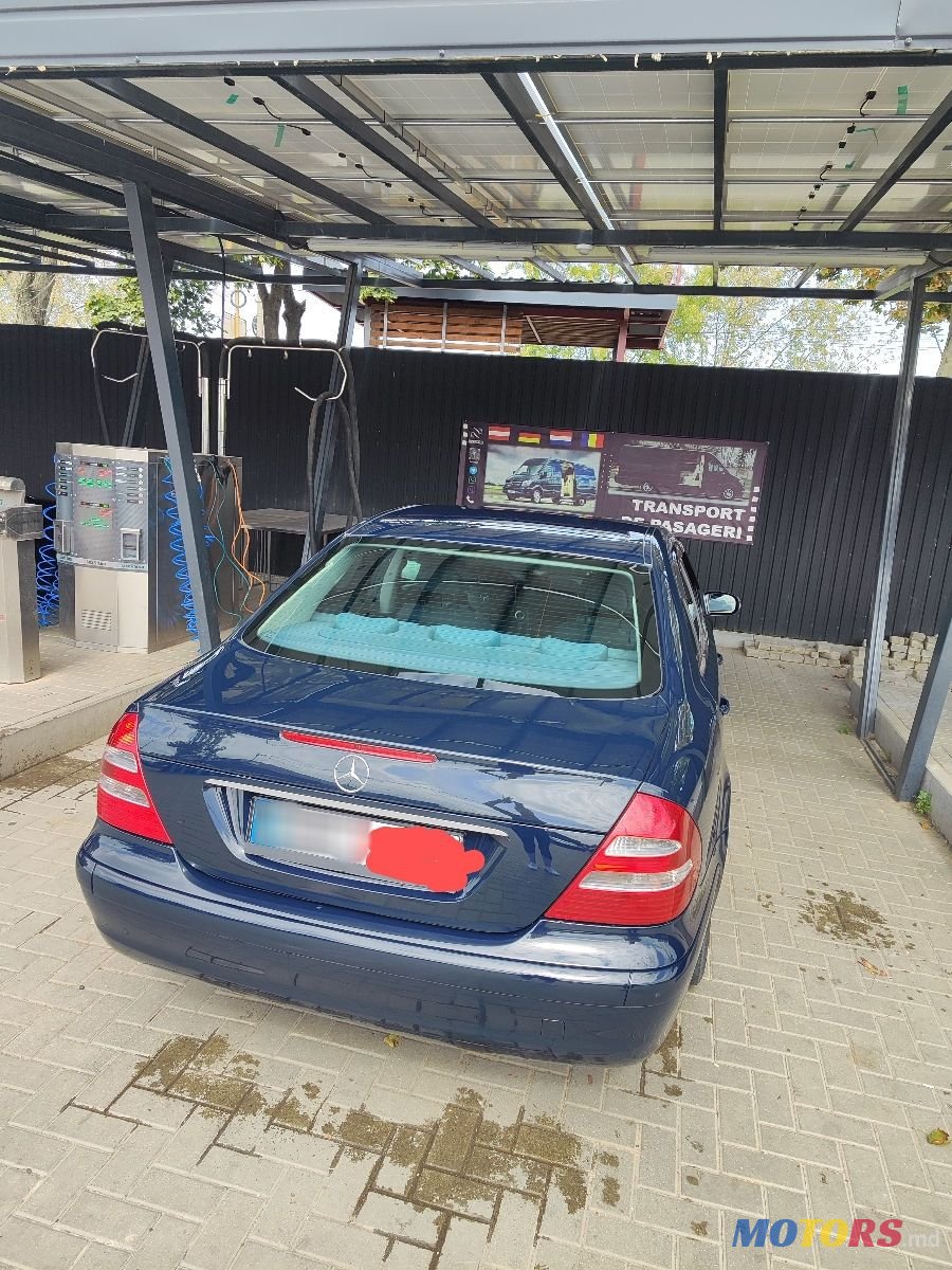 2005' Mercedes-Benz E-Class photo #4