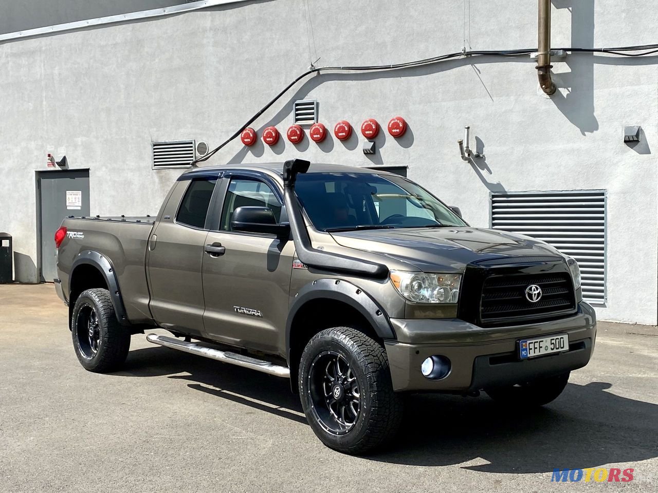 2007' Toyota Tundra photo #1