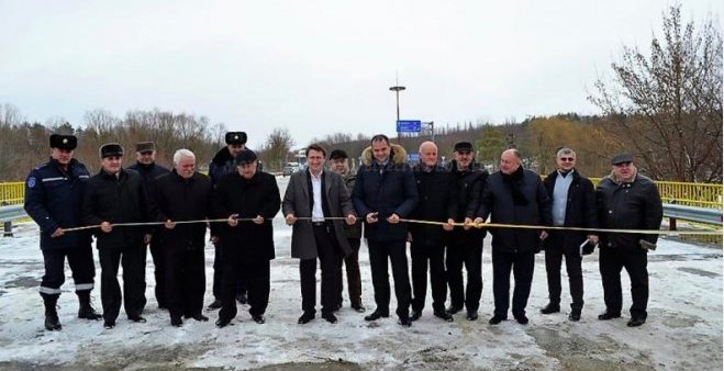 Unele drumuri din Moldova sunt inaugurate de două ori