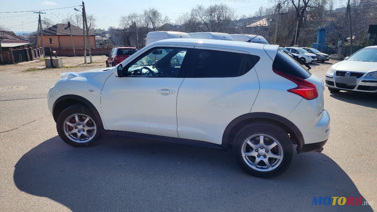 2012' Nissan Juke photo #5