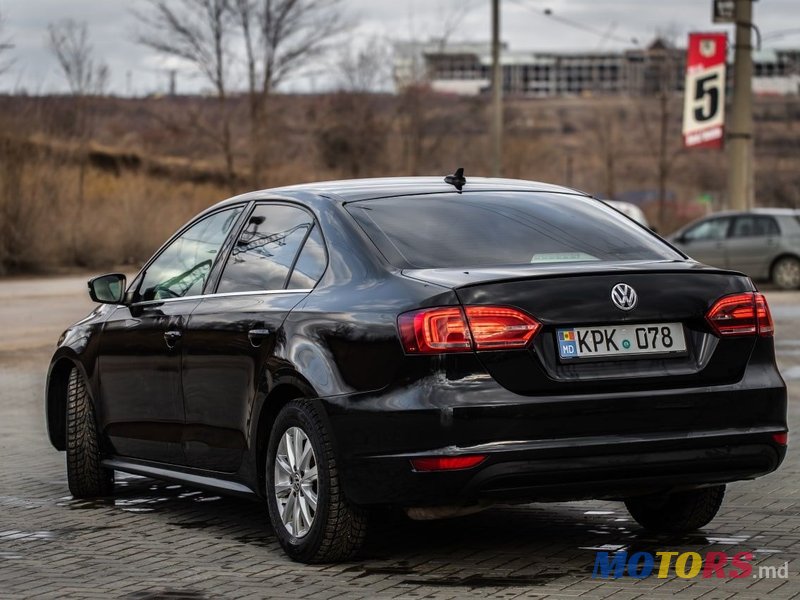 2013' Volkswagen Jetta photo #5