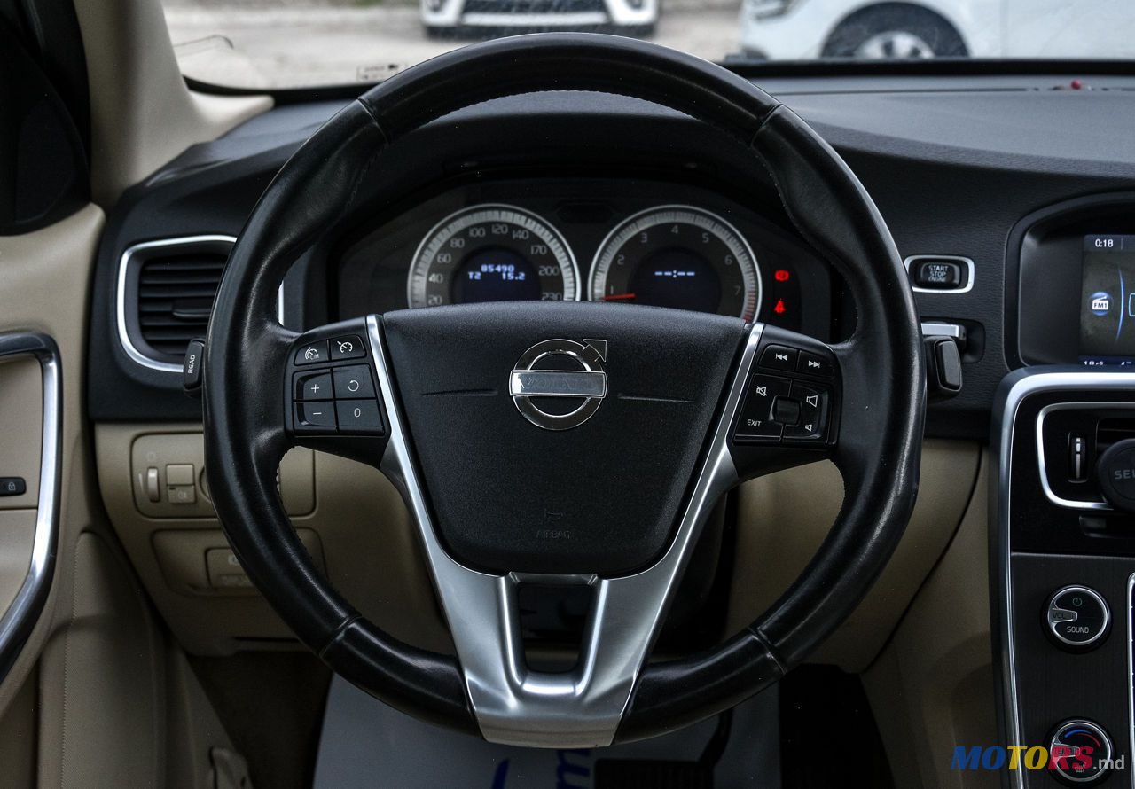 2012' Volvo S60 photo #5