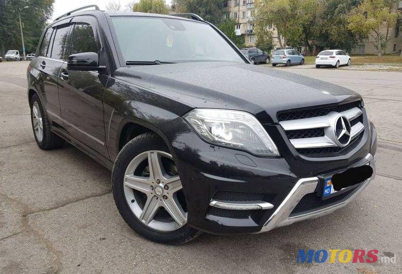 2013' Mercedes-Benz Glk photo #2