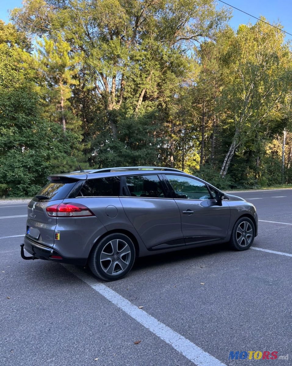 2014' Renault Clio photo #2