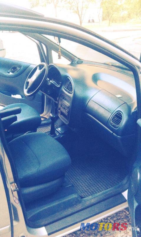 1999' Volkswagen Sharan photo #2