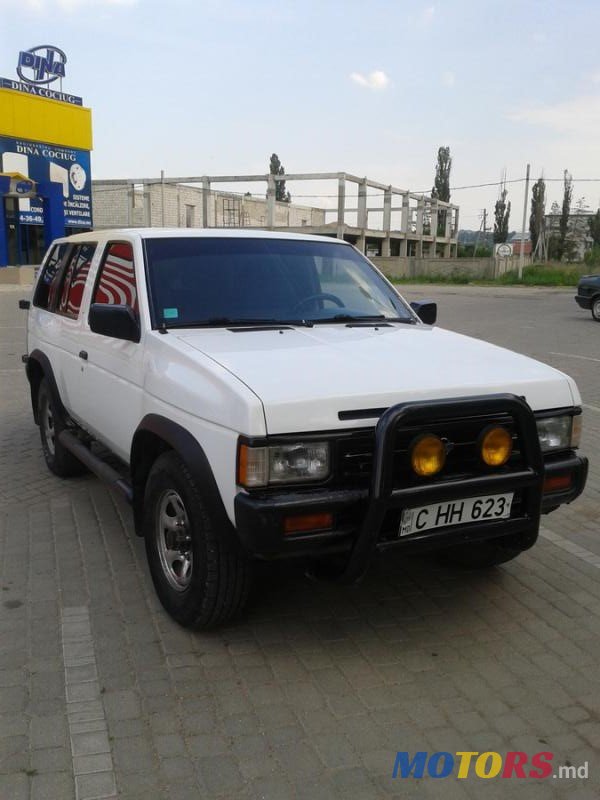 1994' Nissan Terrano photo #2