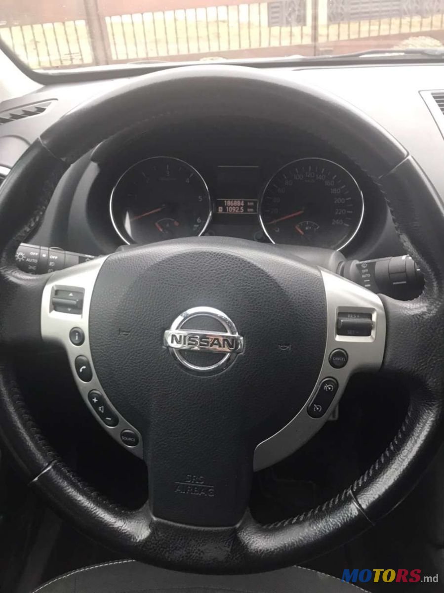 2011' Nissan Qashqai photo #6