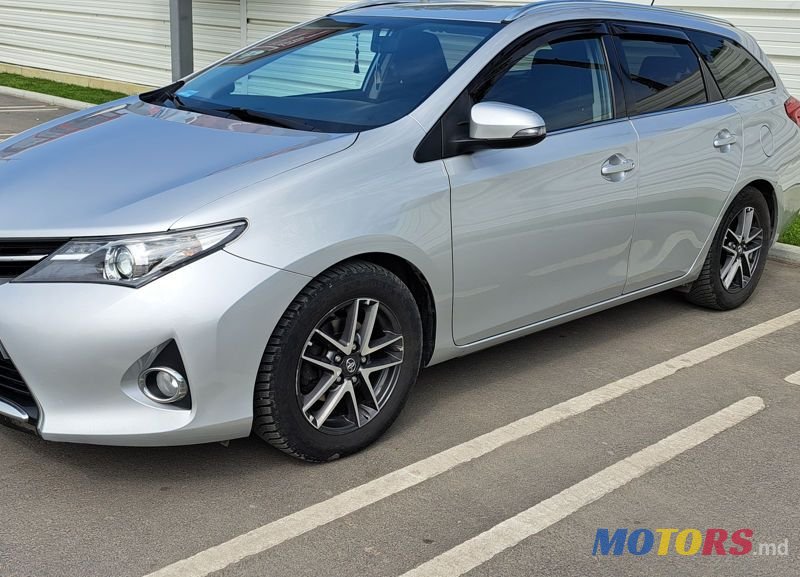 2016' Toyota Auris photo #1