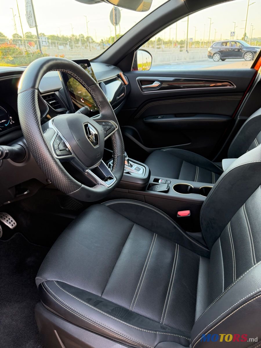 2022' Renault Arkana photo #6