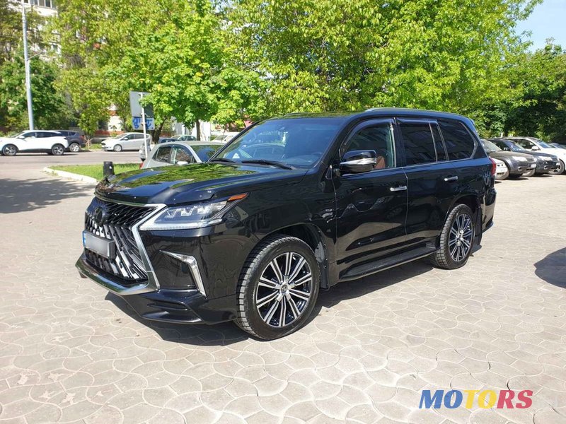 2019' Lexus Lx Series photo #2