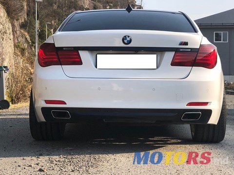 2009' BMW 730 photo #4