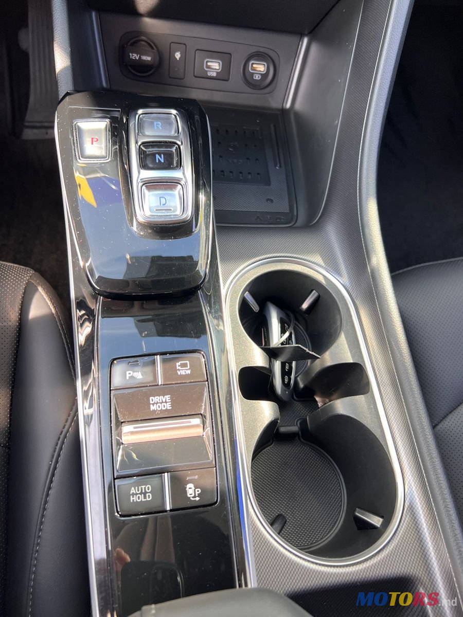 2020' Hyundai Sonata photo #5