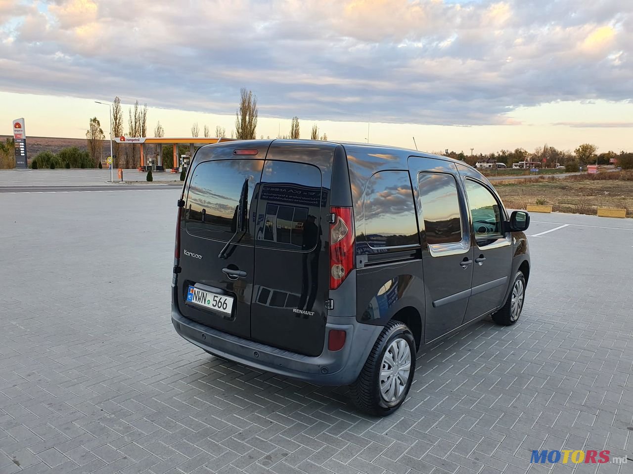 2012' Renault Kangoo photo #4