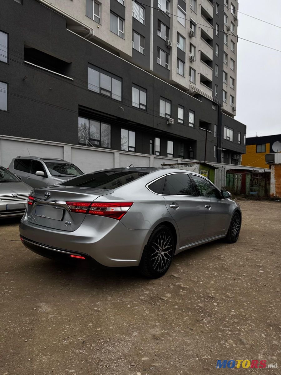 2015' Toyota Avalon photo #2