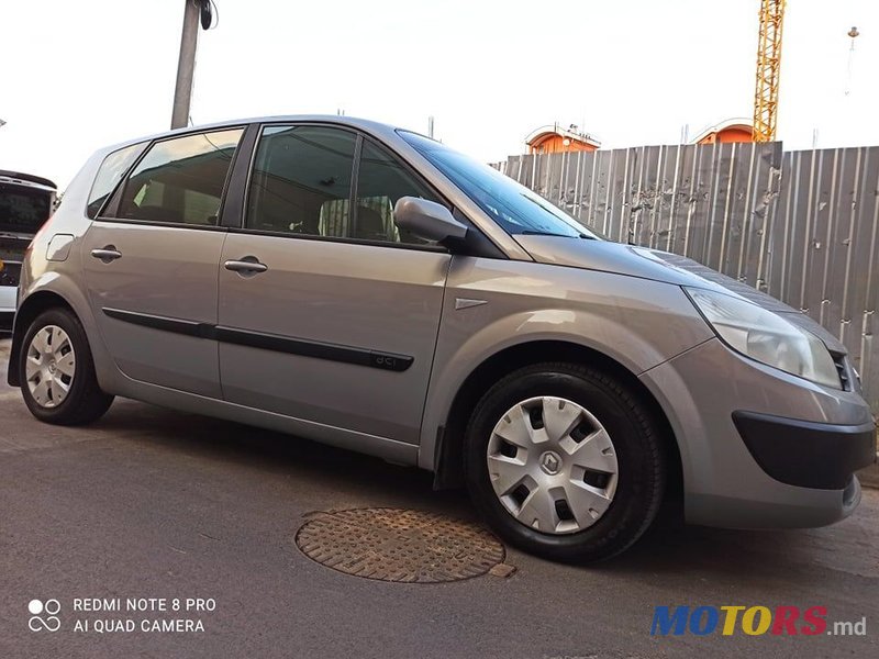 2005' Renault Scenic photo #1