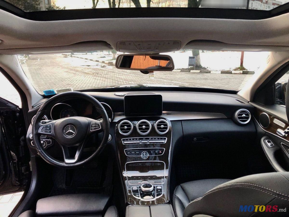 2017' Mercedes-Benz C-Class photo #4