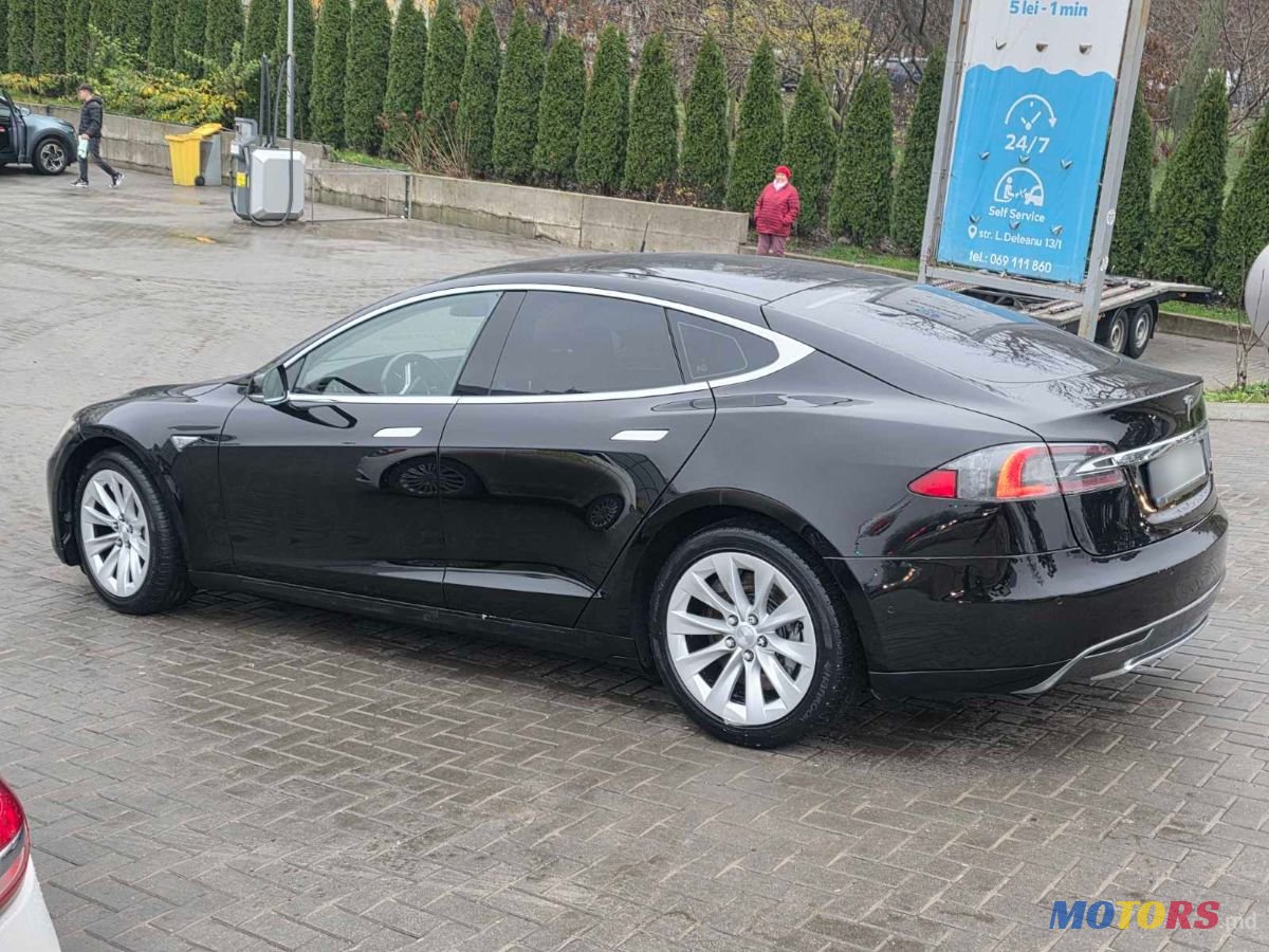2015' Tesla Model S photo #4