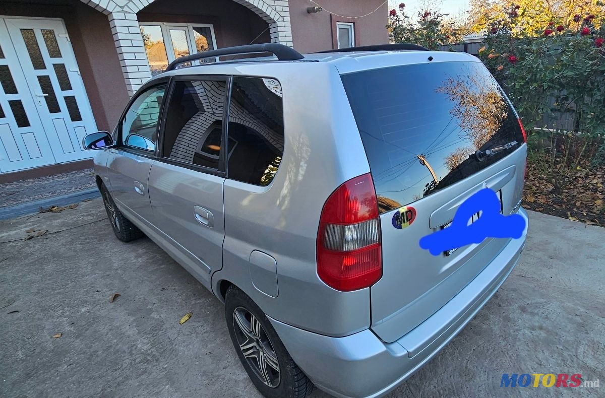 2002' Mitsubishi Space Star photo #4