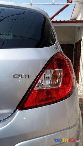 2012' Opel Corsa photo #1