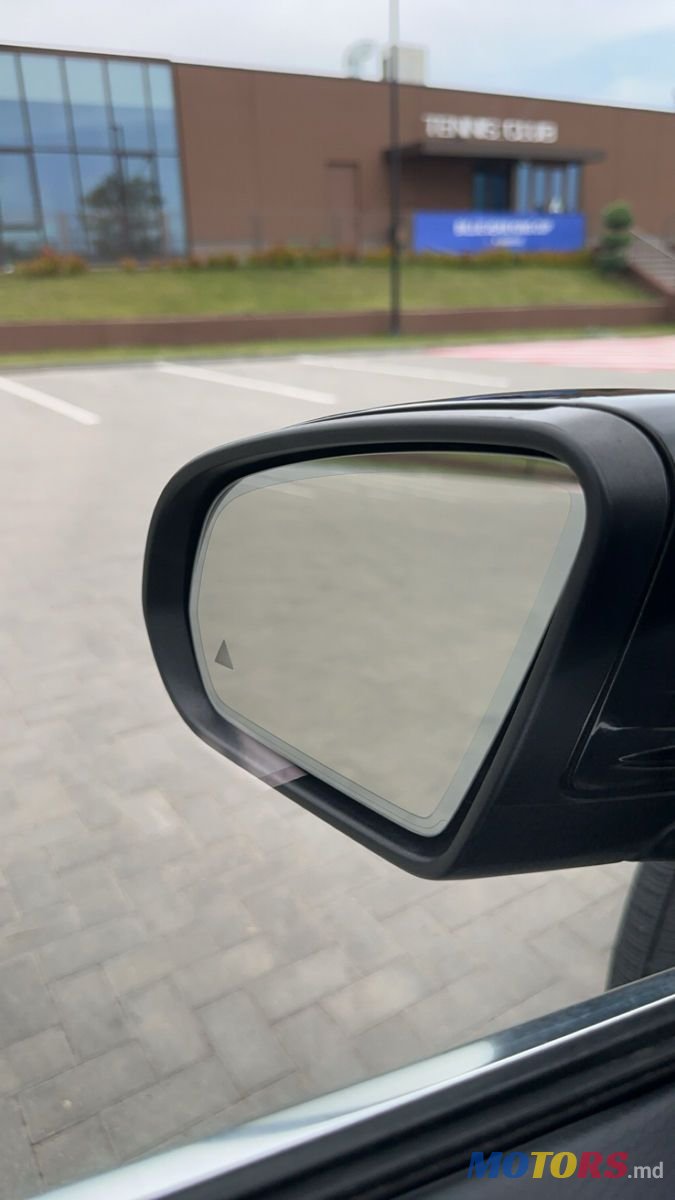 2018' Mercedes-Benz C-Class photo #5