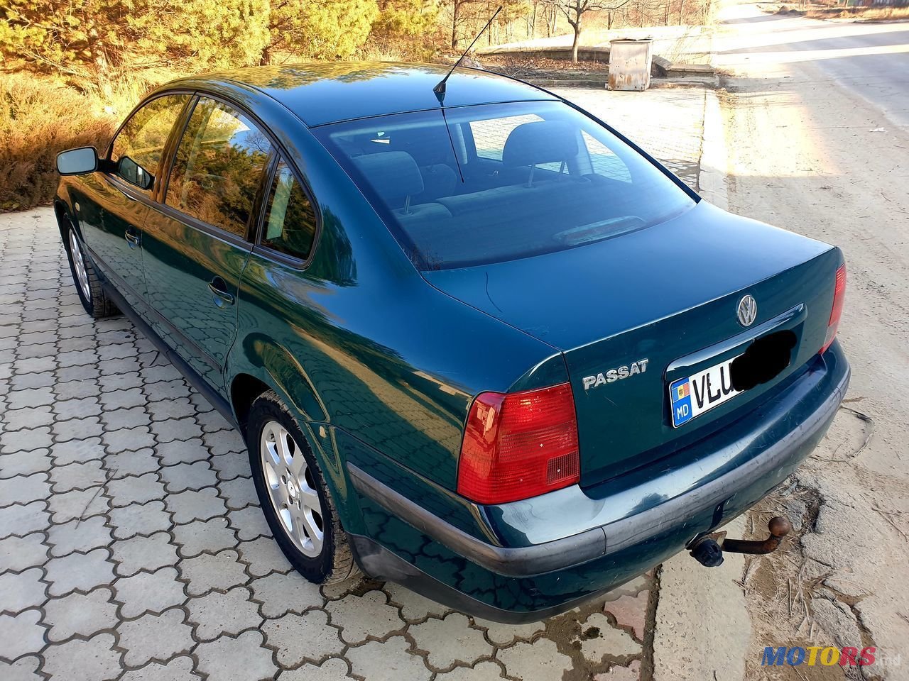 1999' Volkswagen Passat photo #2