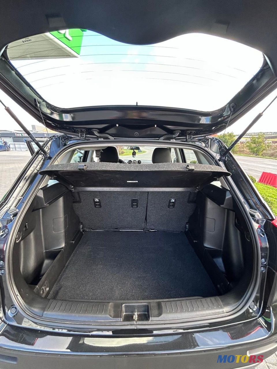 2021' Suzuki Vitara photo #4