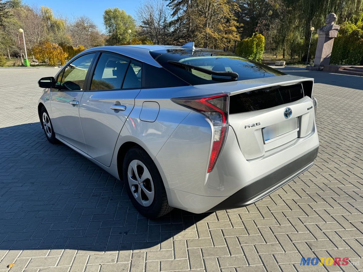 2017' Toyota Prius photo #6