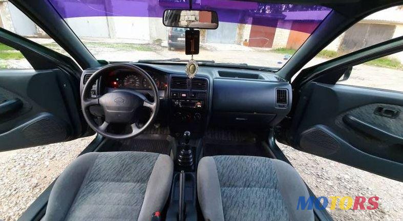 1996' Nissan Almera photo #4