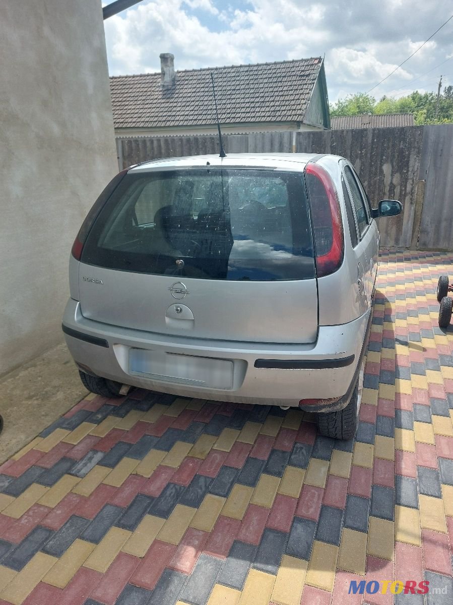 2004' Opel Corsa photo #3