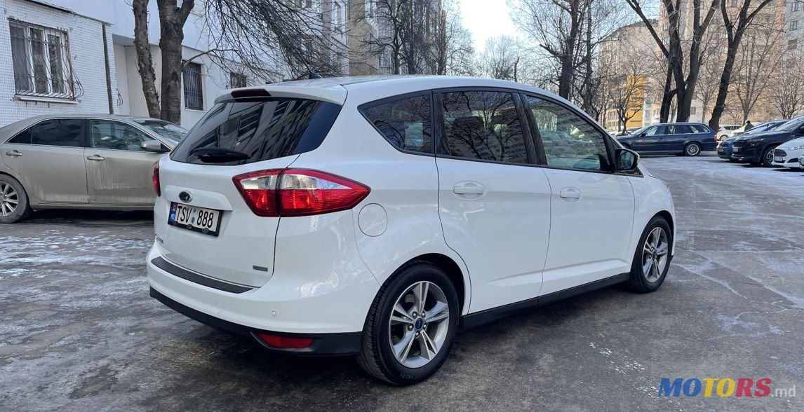 2013' Ford C-MAX photo #4