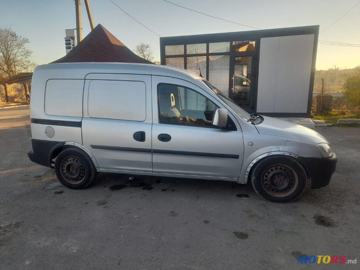 2007' Opel Combo photo #1