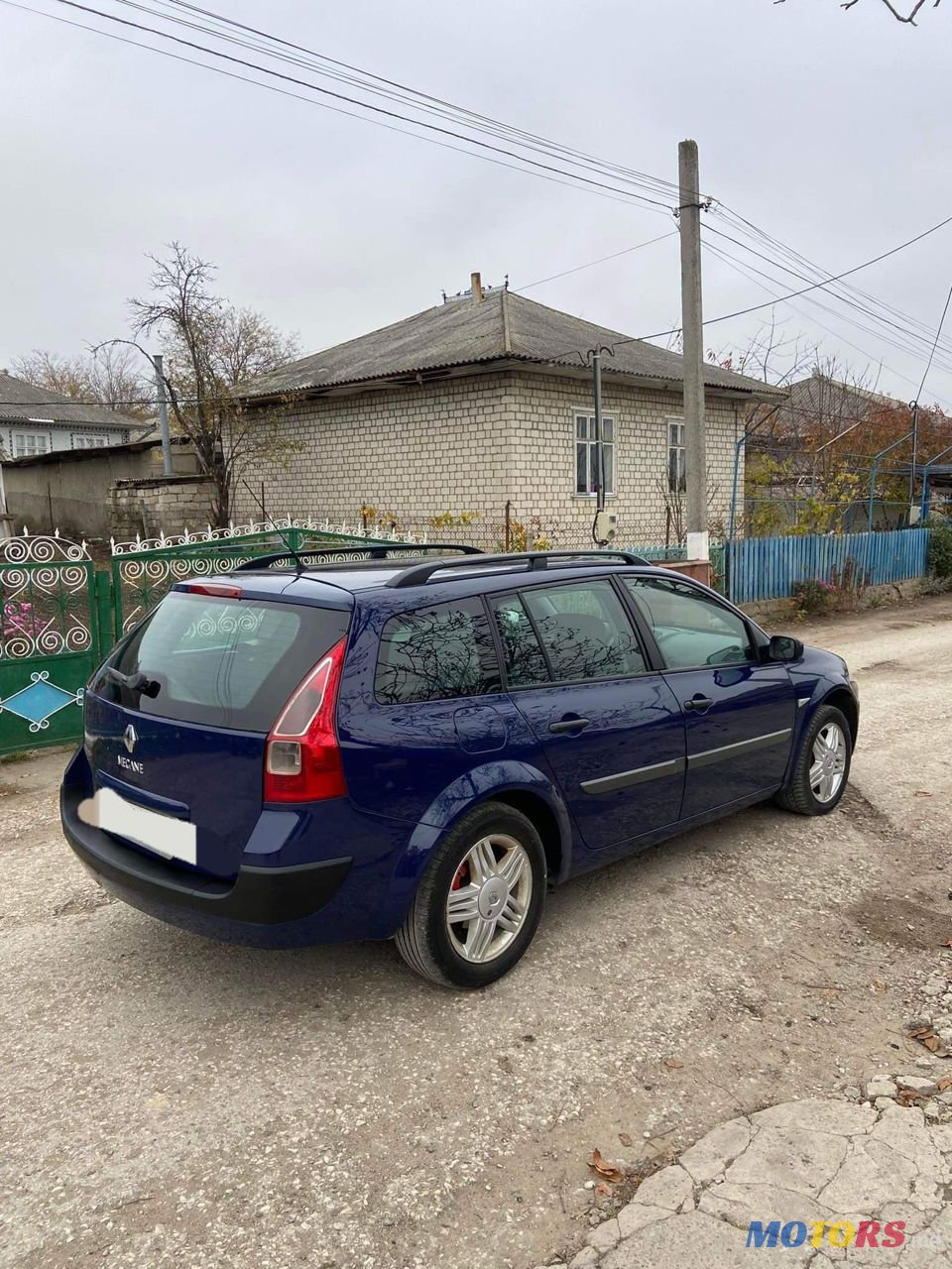 2009' Renault Megane photo #3