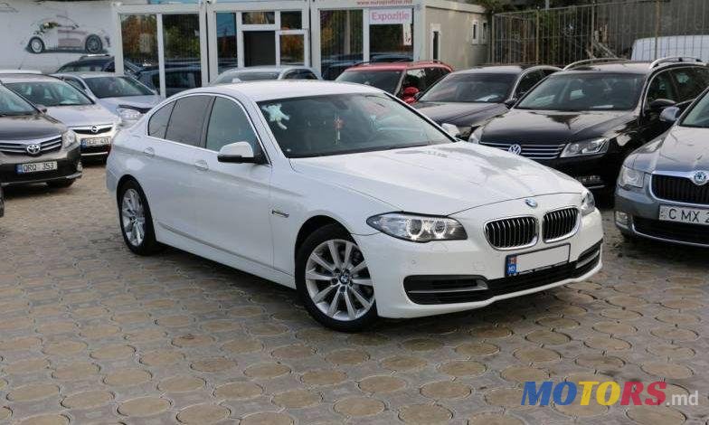 2015' BMW 5 photo #1