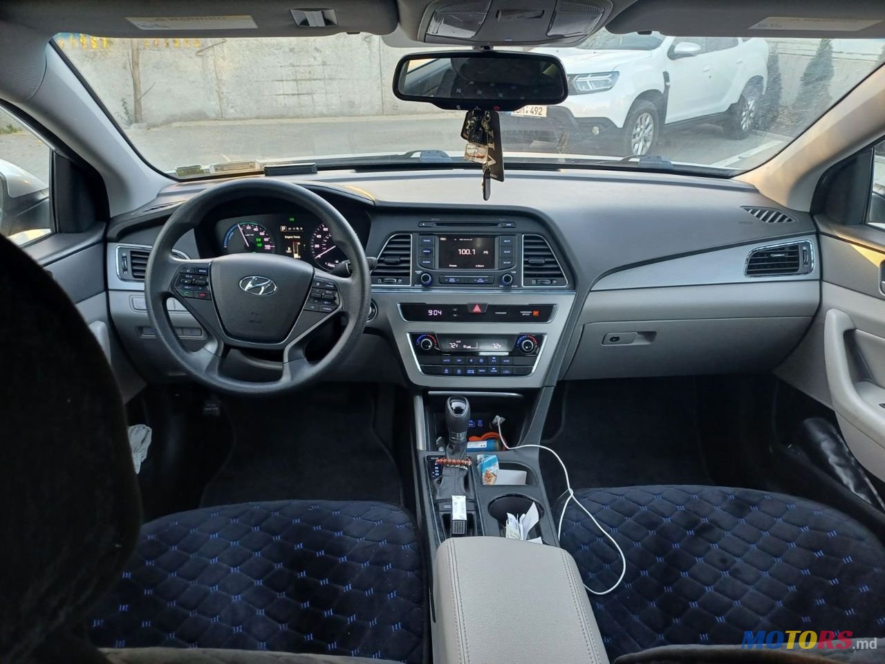 2015' Hyundai Sonata photo #4