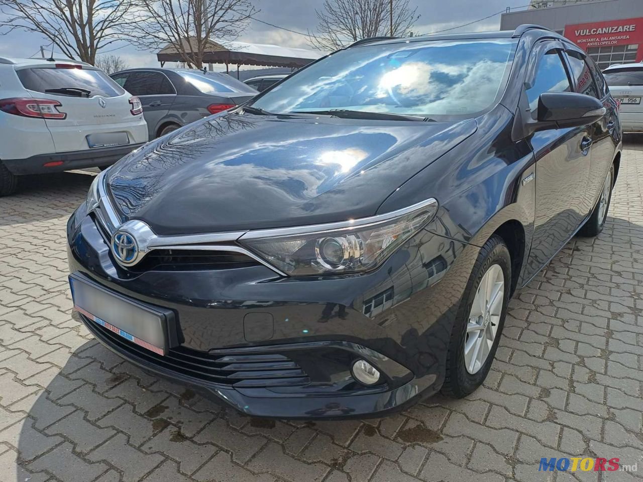 2015' Toyota Auris photo #1
