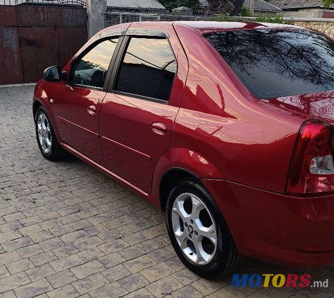 2009' Dacia Logan photo #5