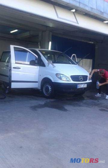 2004' Mercedes-Benz Vito photo #2