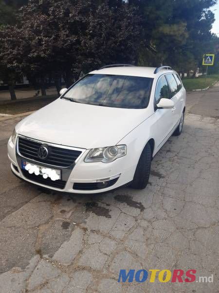 2007' Volkswagen Passat photo #4