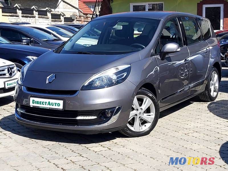2012' Renault Grand Scenic photo #1