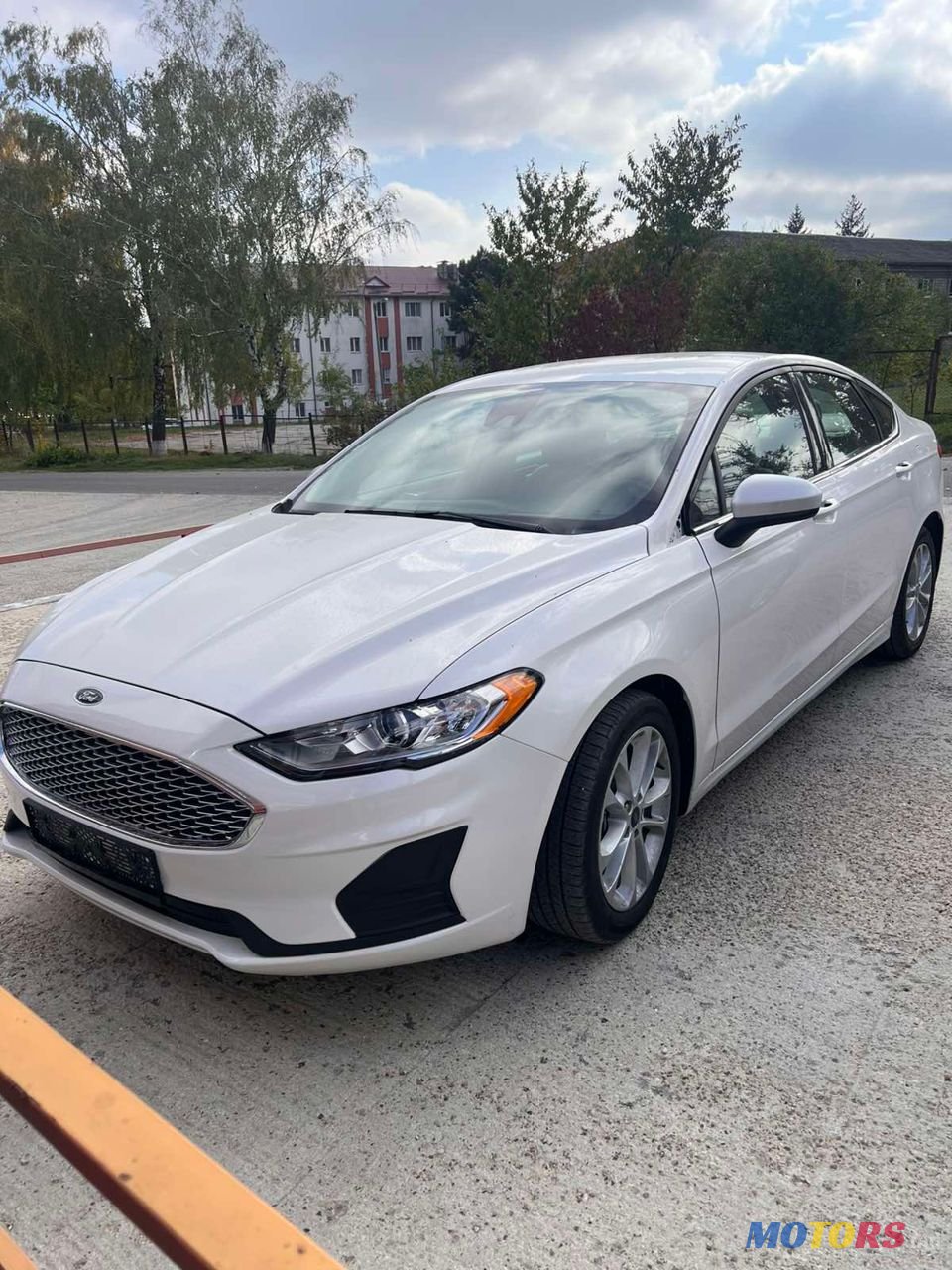 2020' Ford Fusion photo #2