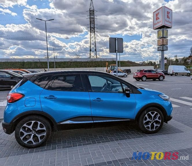 2014' Renault Captur photo #1
