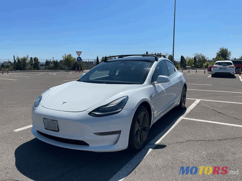 2020' Tesla Model 3 photo #3